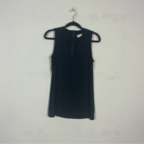 MICHAEL MICHAEL KORS SLEEVELESS CUT OUT TOP IN BLACK SIZE SMALL - Picture 2 of 10